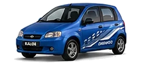 Daewoo Kalos in Cobalt Blue with chequered vinyl side graphics, front three-quarter view on a white background.