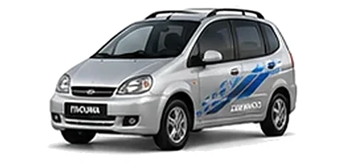Daewoo Tacuma in Poly Silver with chequered vinyl side graphics, front three-quarter view on a white background.