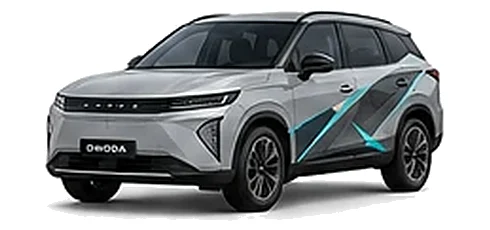 Omoda Omoda 7 in Galena Silver with custom vinyl graphics, front three-quarter view.
