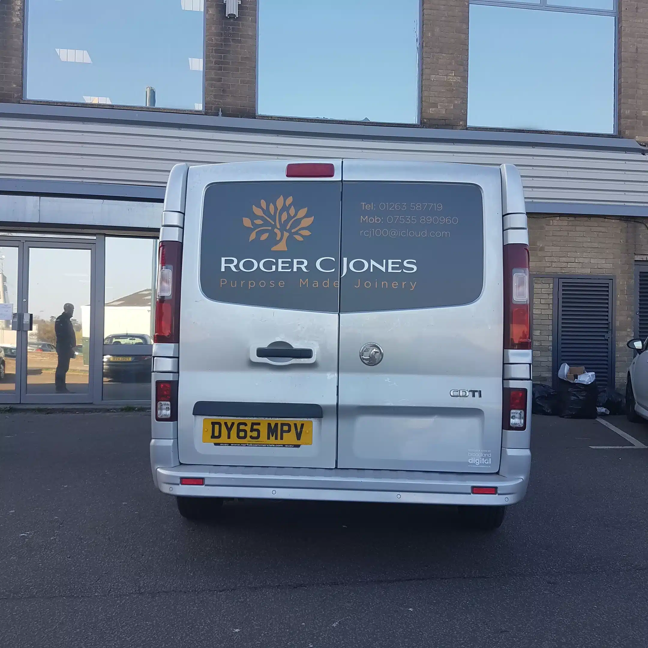 roger jones vehicle graphics